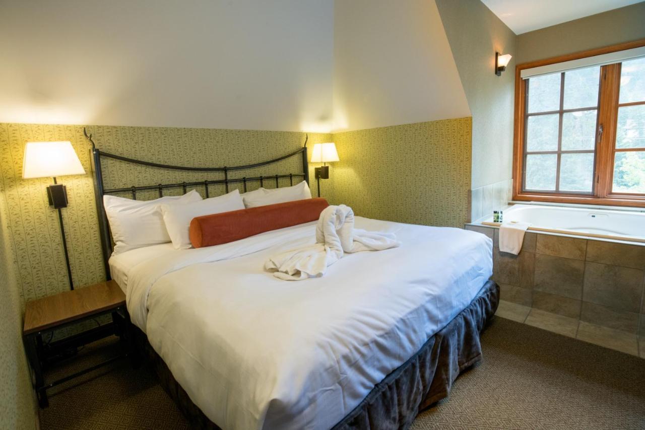 Banff Caribou Lodge And Spa מראה חיצוני תמונה
