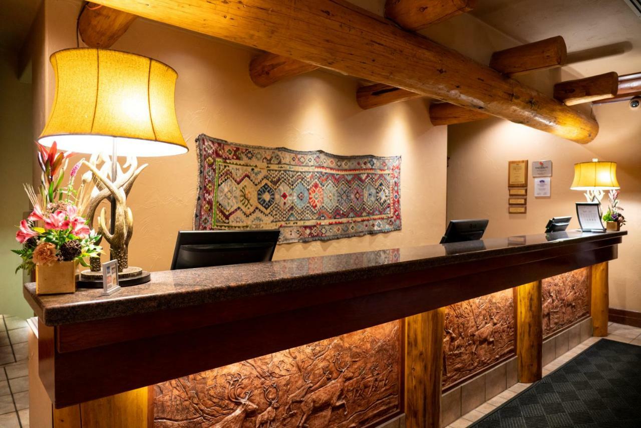 Banff Caribou Lodge And Spa מראה חיצוני תמונה